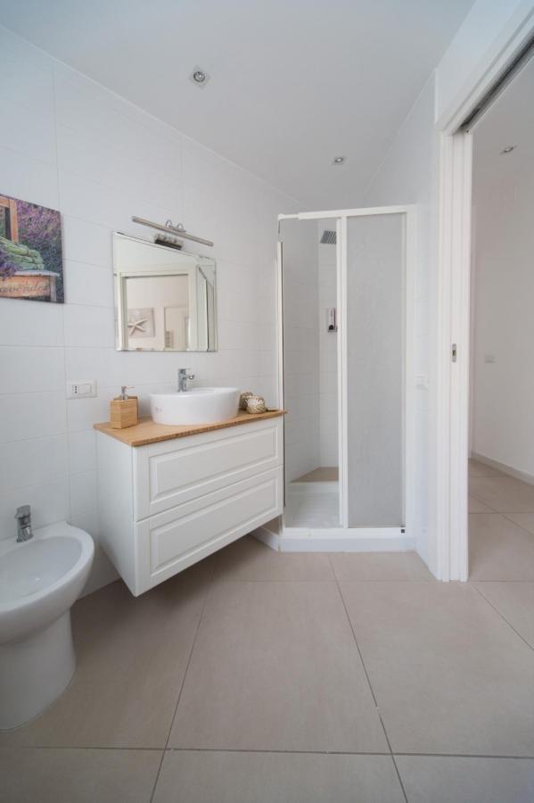 Slow Chic Apartment Ganzirri Mesina Exterior foto