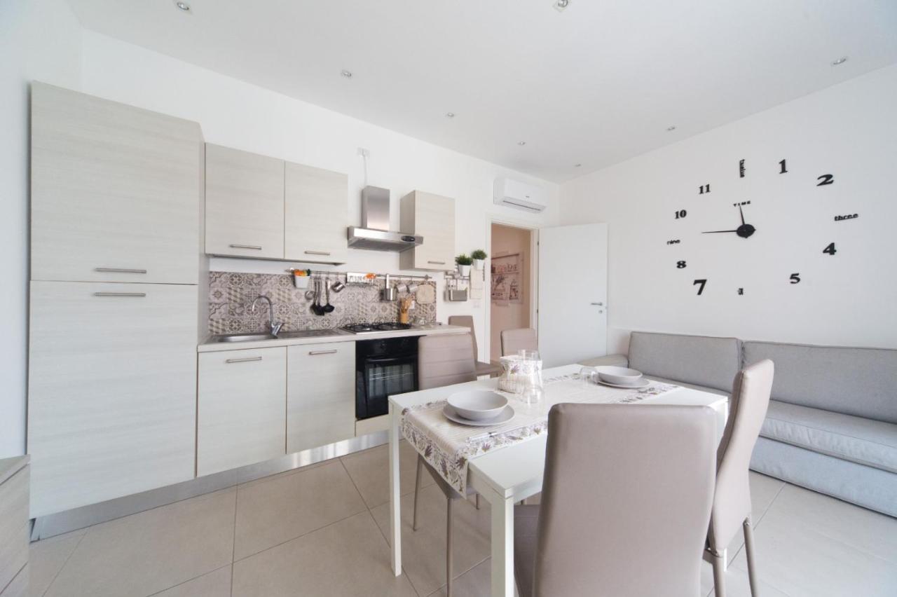 Slow Chic Apartment Ganzirri Mesina Exterior foto