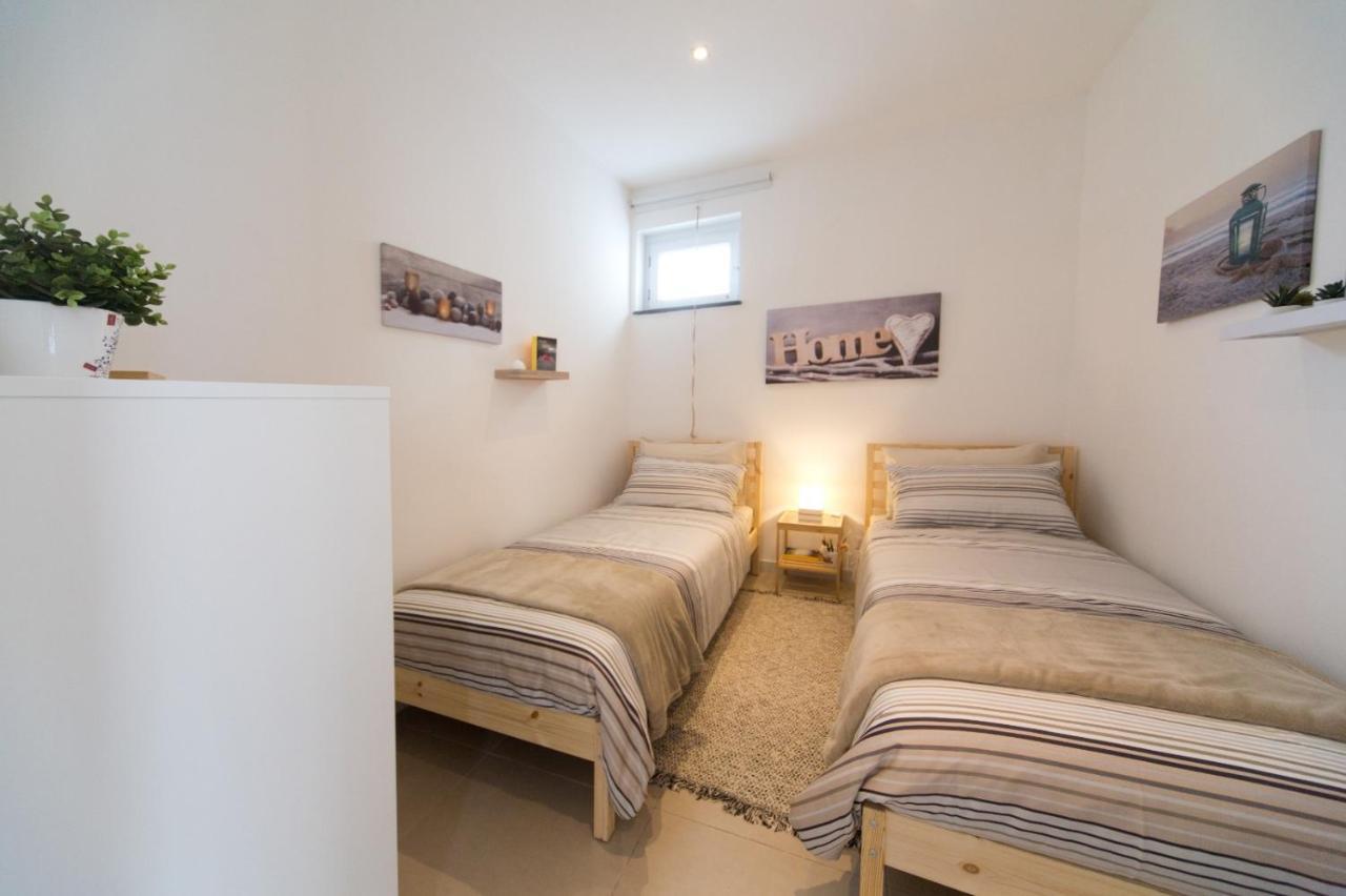 Slow Chic Apartment Ganzirri Mesina Exterior foto