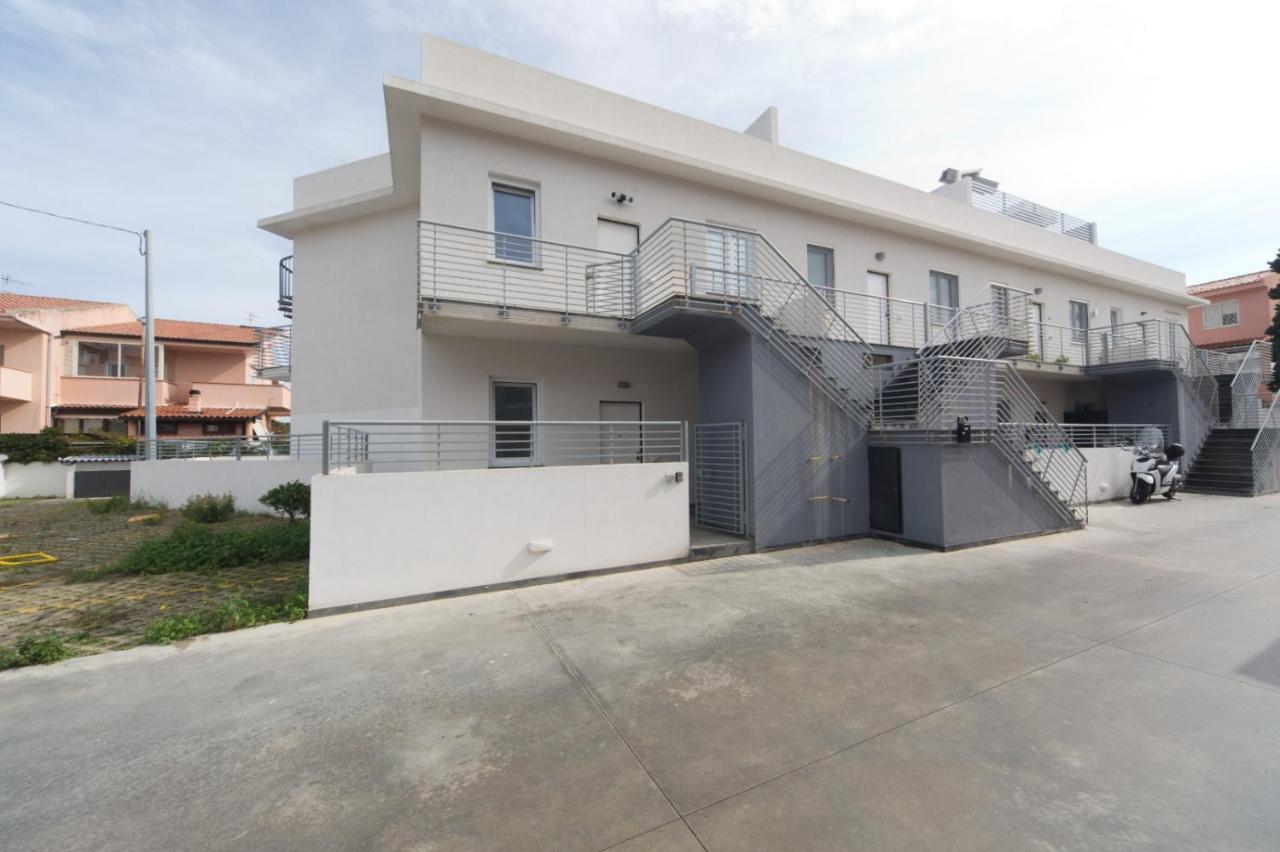 Slow Chic Apartment Ganzirri Mesina Exterior foto